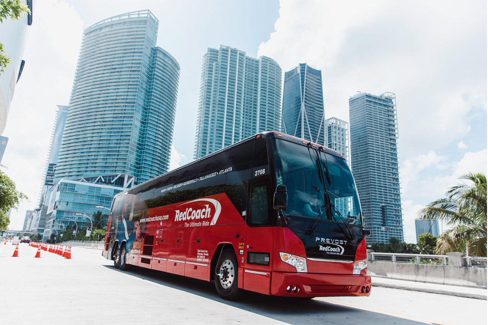 RedCoach-USA-luxury-bus